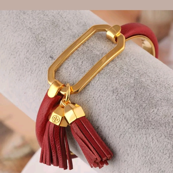 *NWT* Tory Burch tassel/leather/16k gold bracelet - Picture 8 of 8